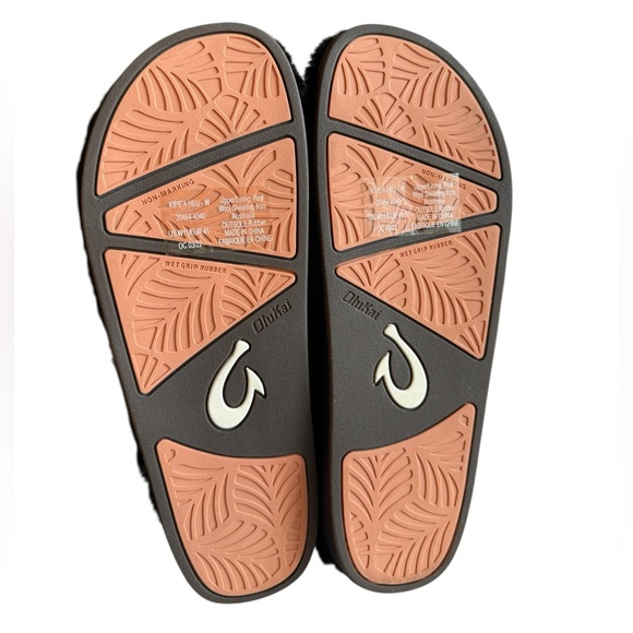 NWT OluKai Black Kipe'a Heu Fuzzy Slipper Women's Size 11 - Picture 6 of 7